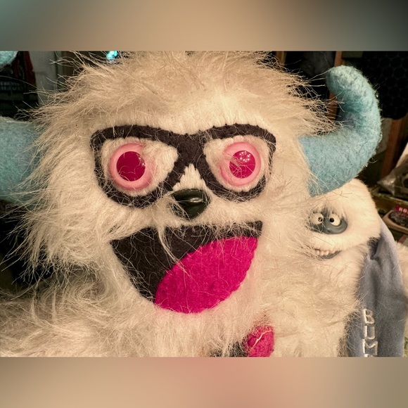 Yeti NERD Abominable Snowman Plush & Felt Doll - Picture 4 of 9